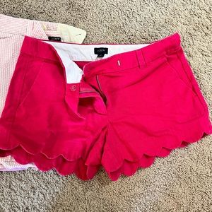 Pink scalloped shorts 🛍️